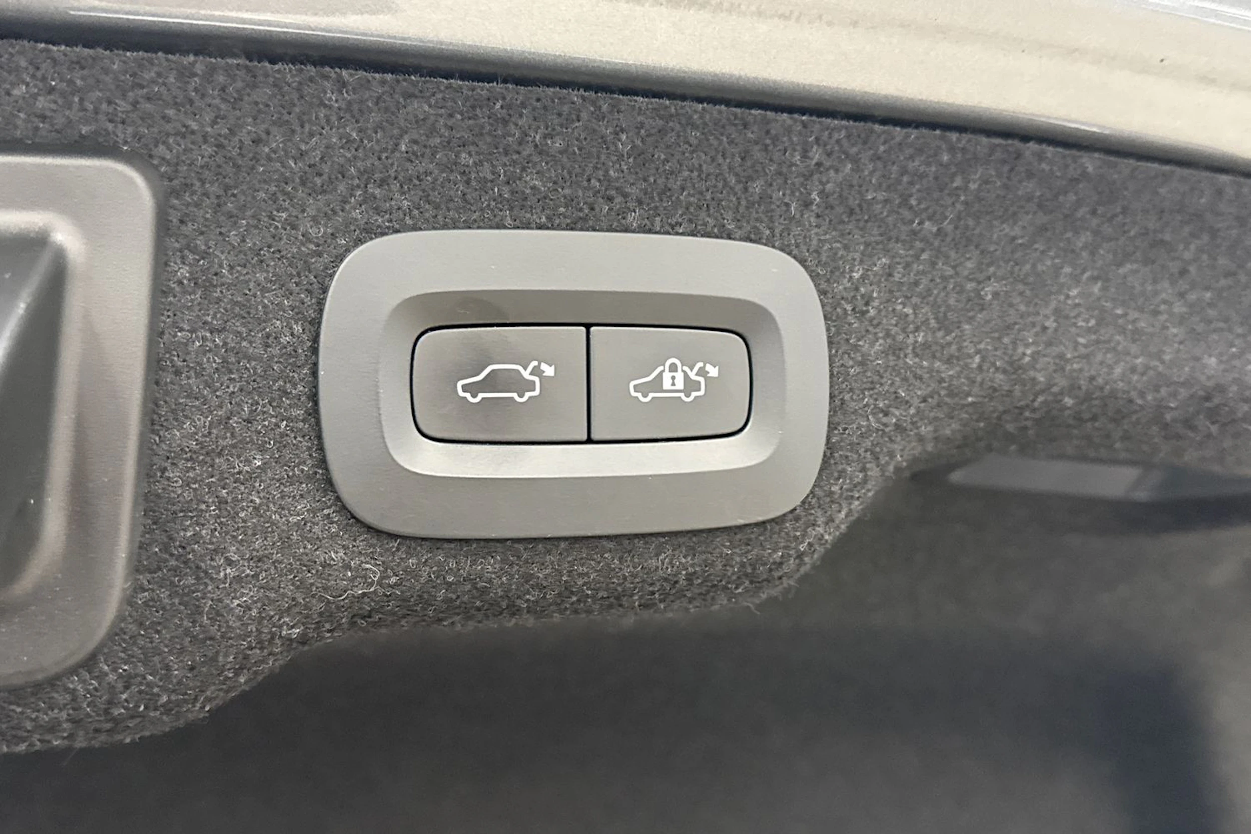 harmaa Volvo S90 2019 kuva 25.