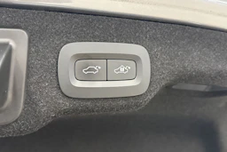 harmaa Volvo S90 2019 kuva 25.