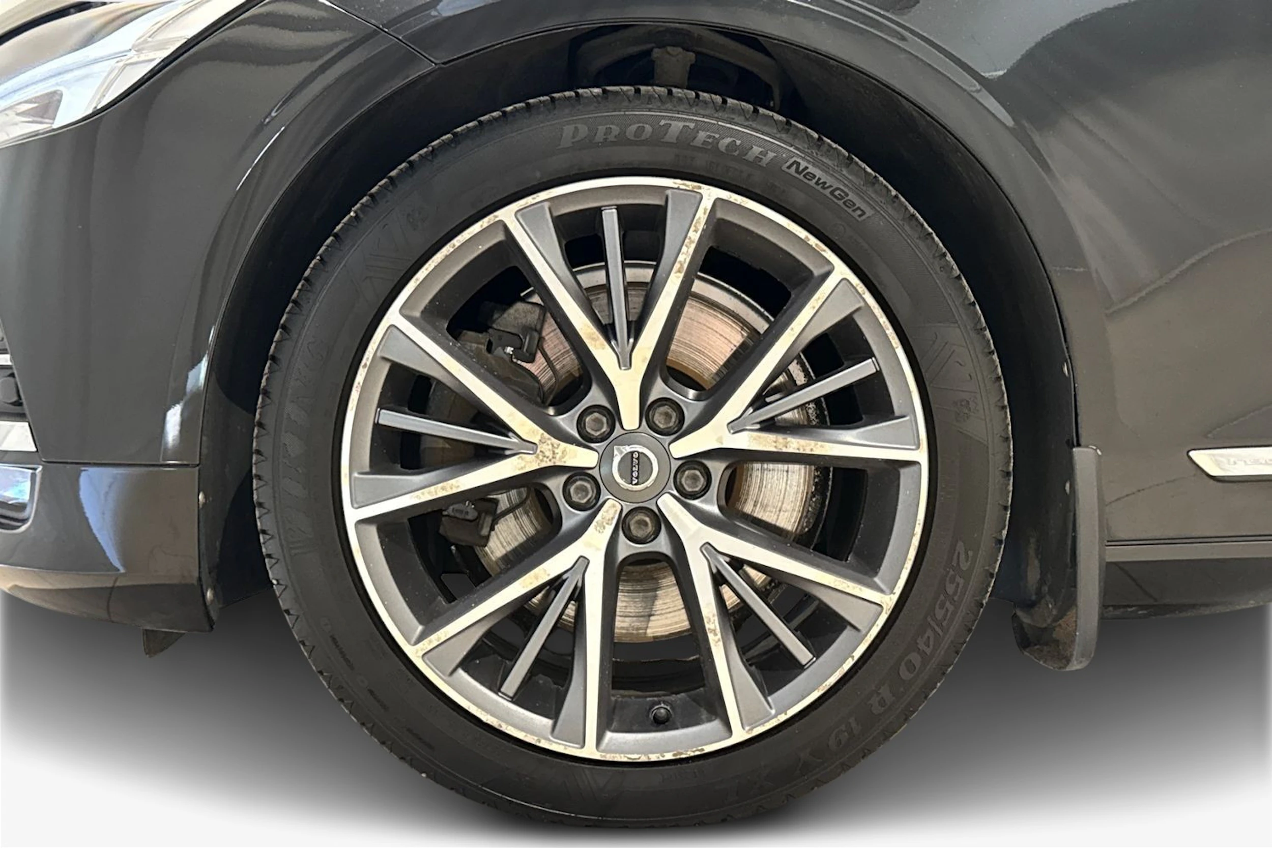met. musta Volvo S90 2019 kuva 9.