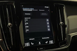 met. musta Volvo S90 2019 kuva 29.