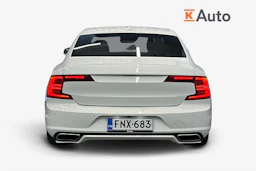 valkoinen Volvo S90 2019 kuva 3.