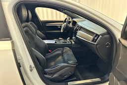 valkoinen Volvo S90 2019 kuva 12.