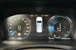 valkoinen Volvo S90 2019 kuva 17.