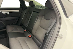 valkoinen Volvo S90 2019 kuva 8.