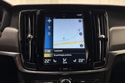 valkoinen Volvo S90 2019 kuva 17.