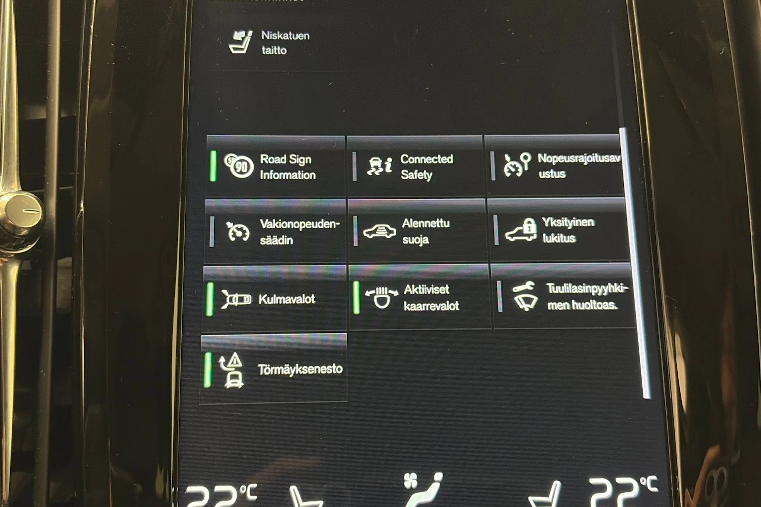 valkoinen Volvo S90 2019 kuva 20.