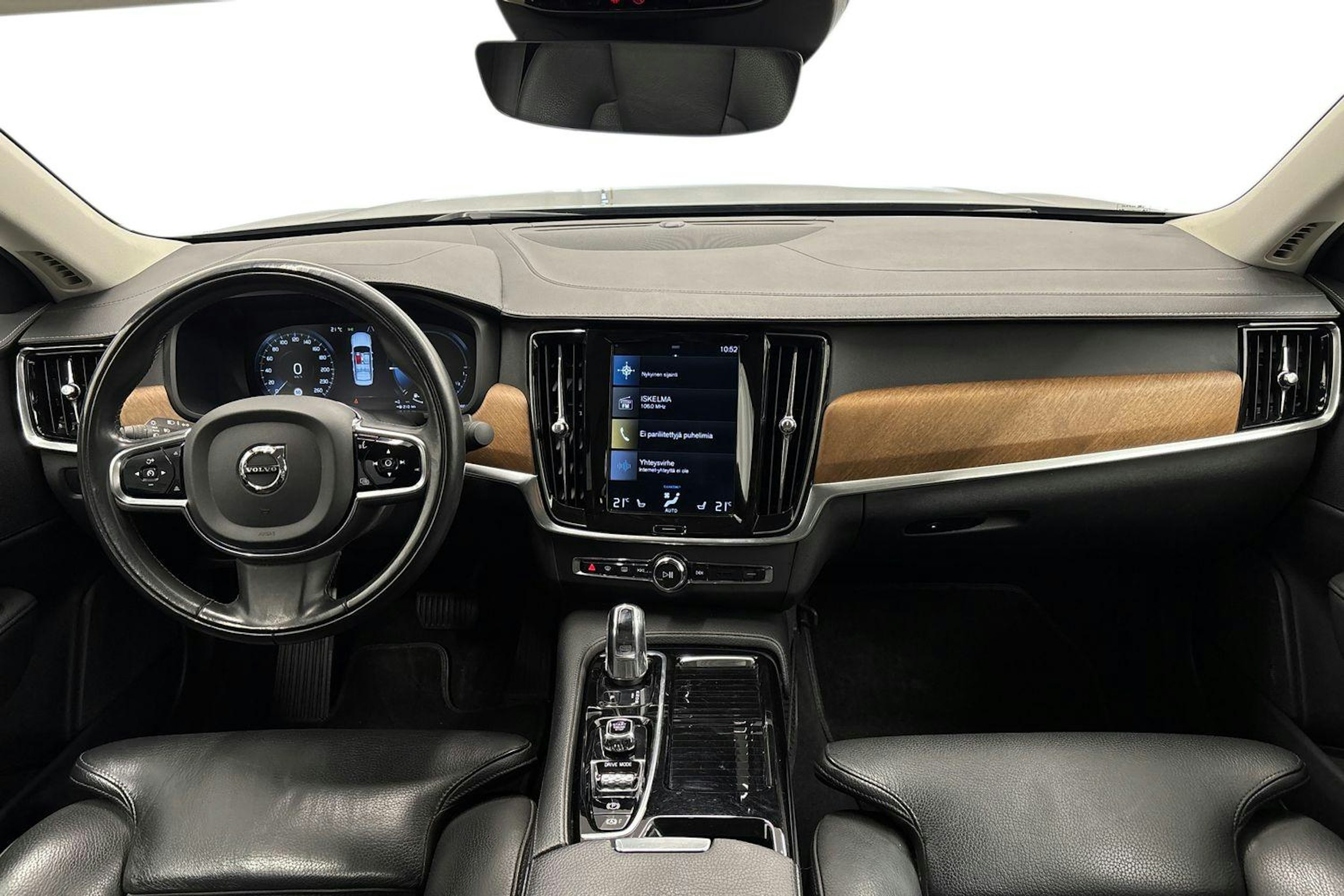 harmaa Volvo S90 2019 kuva 9.