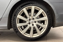 harmaa Volvo S90 2019 kuva 11.