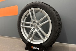 harmaa Volvo S90 2019 kuva 13.