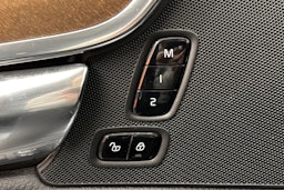 harmaa Volvo S90 2019 kuva 16.