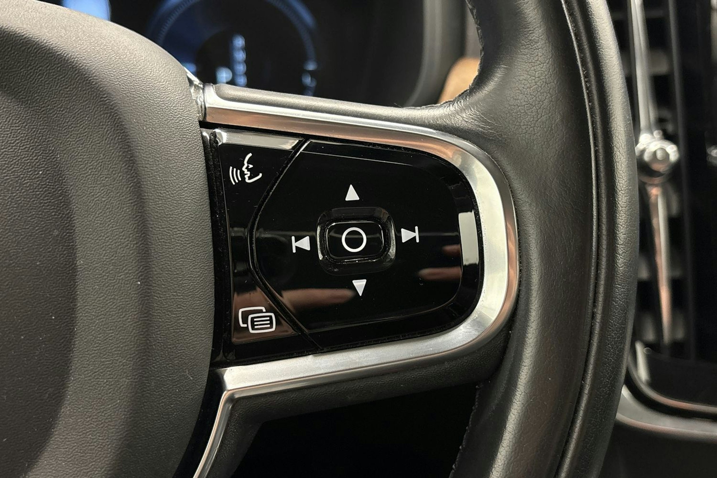 harmaa Volvo S90 2019 kuva 19.