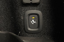 harmaa Volvo S90 2019 kuva 26.