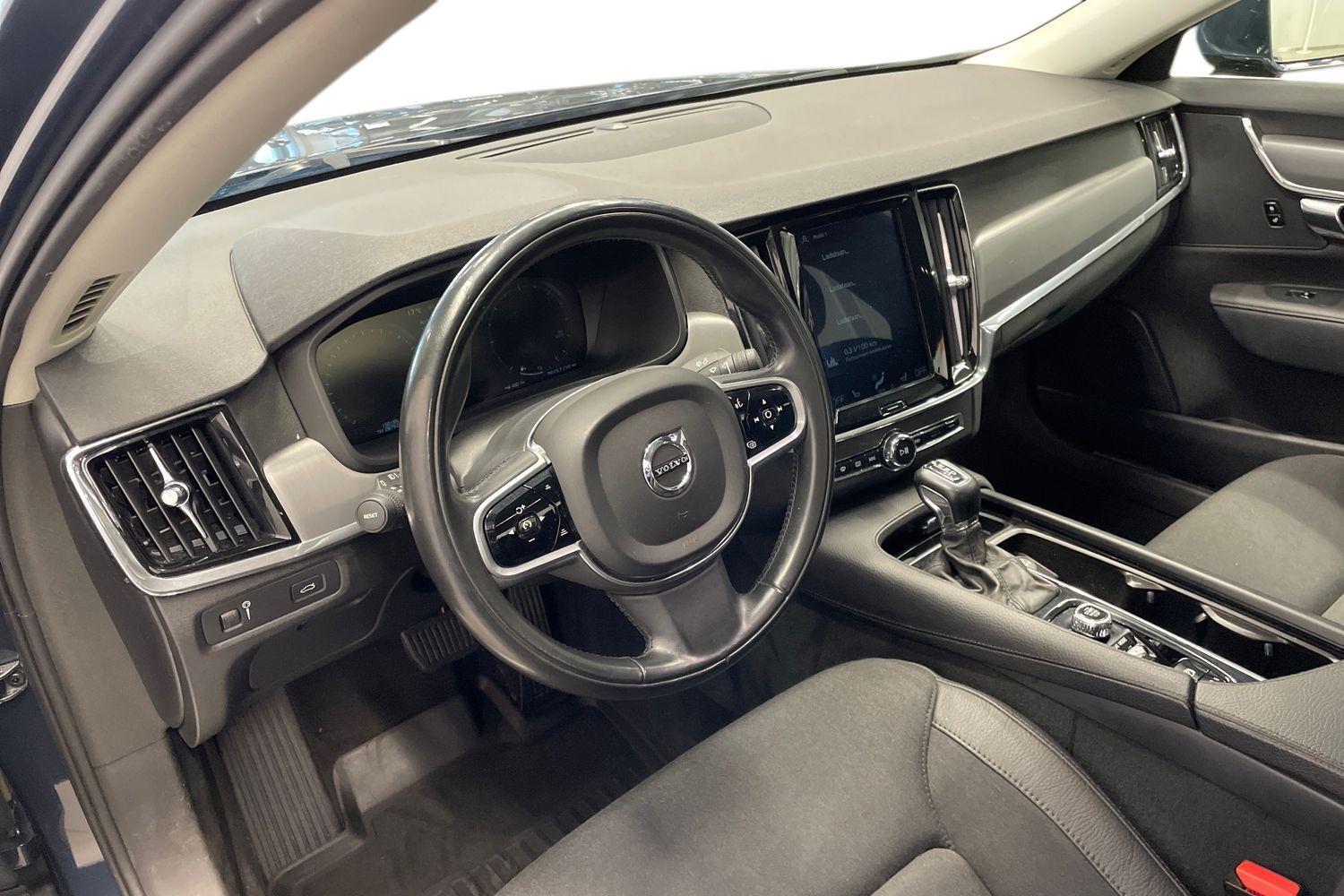 Volvo S90 D3 Momentum Plus aut 2019, kuva 6/22