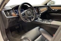 valkoinen Volvo S90 2019 kuva 7.