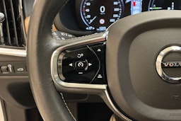 valkoinen Volvo S90 2019 kuva 20.