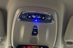 valkoinen Volvo S90 2019 kuva 25.