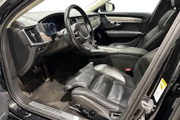 musta Volvo S90 2021 kuva 7.