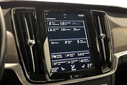 musta Volvo S90 2021 kuva 22.