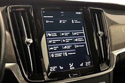 musta Volvo S90 2021 kuva 23.