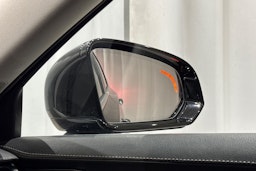 musta Volvo S90 2021 kuva 26.