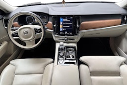 musta Volvo S90 2020 kuva 10.