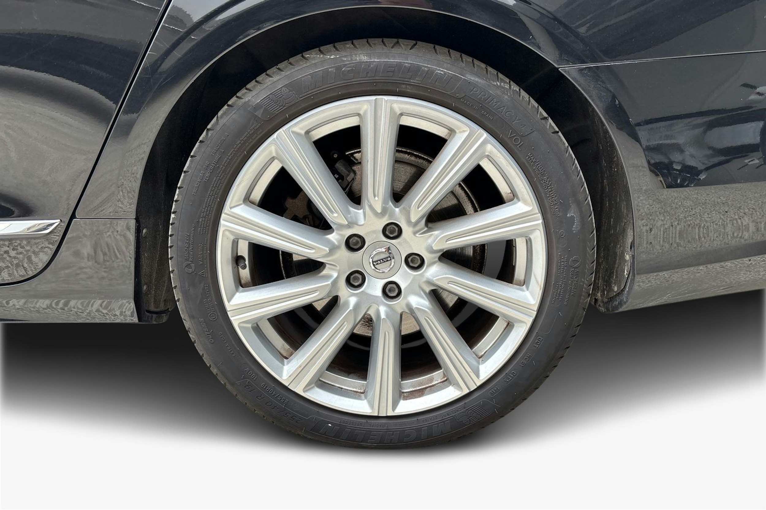 musta Volvo S90 2020 kuva 12.