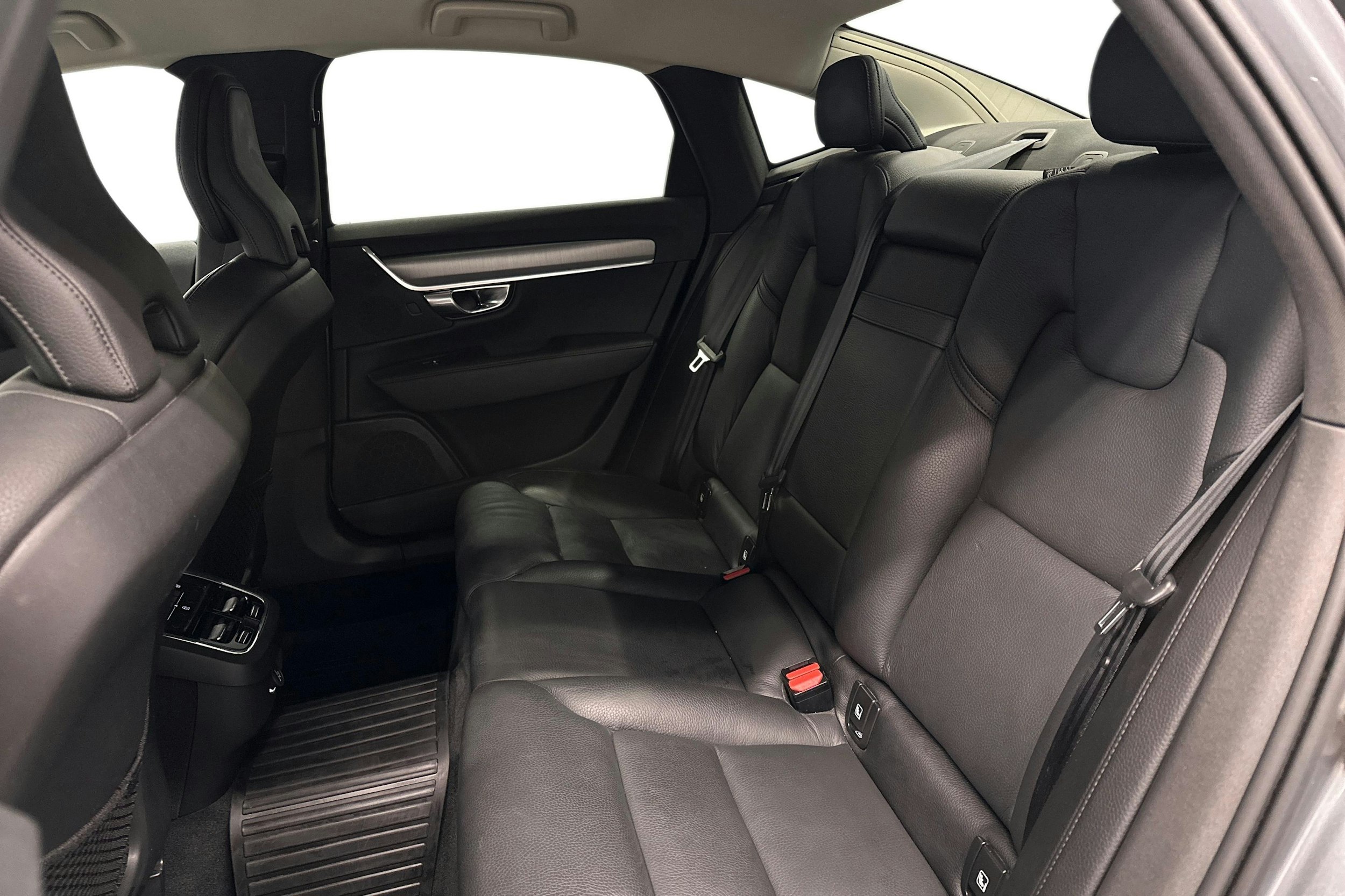 harmaa Volvo S90 2020 kuva 10.