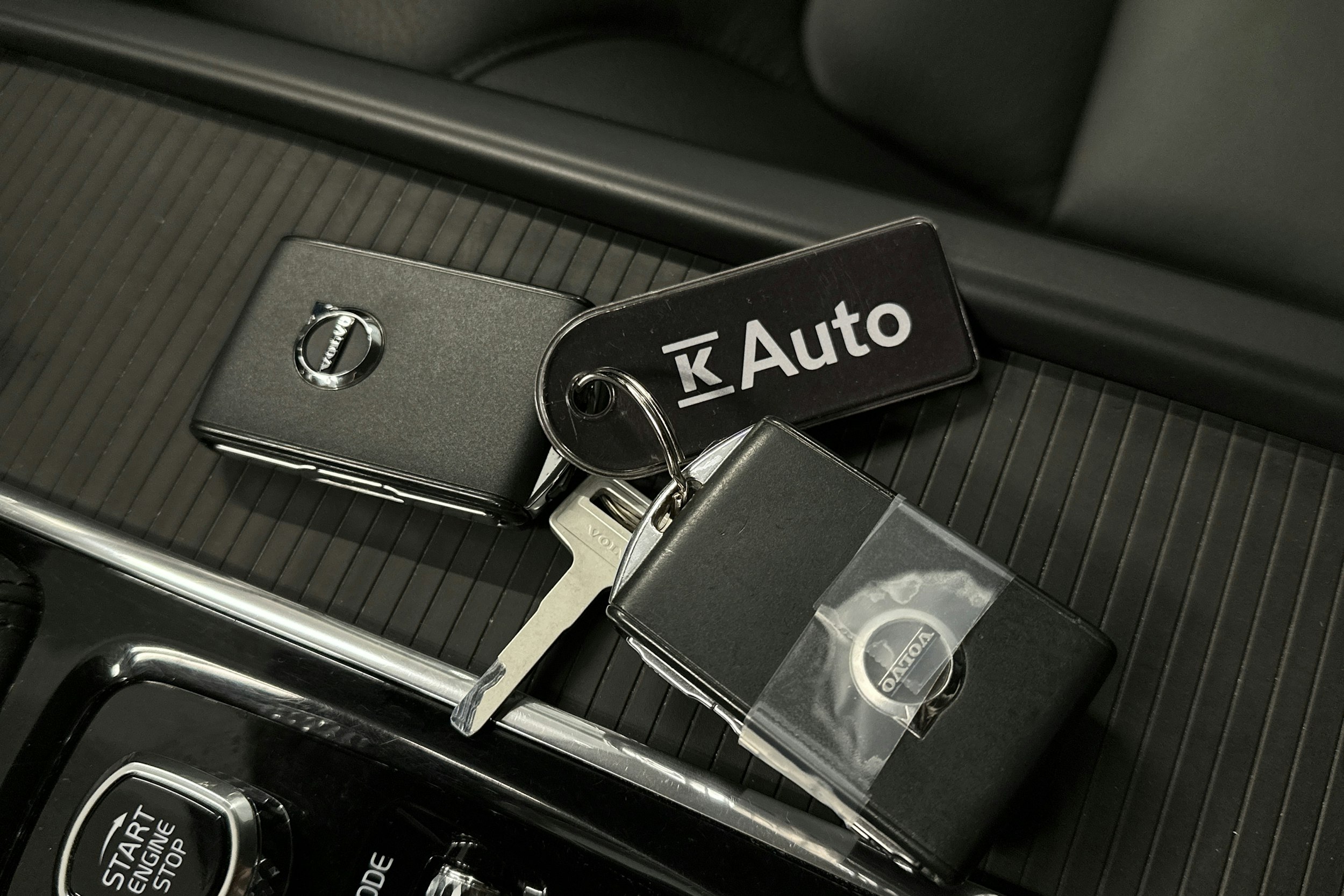 harmaa Volvo S90 2020 kuva 31.