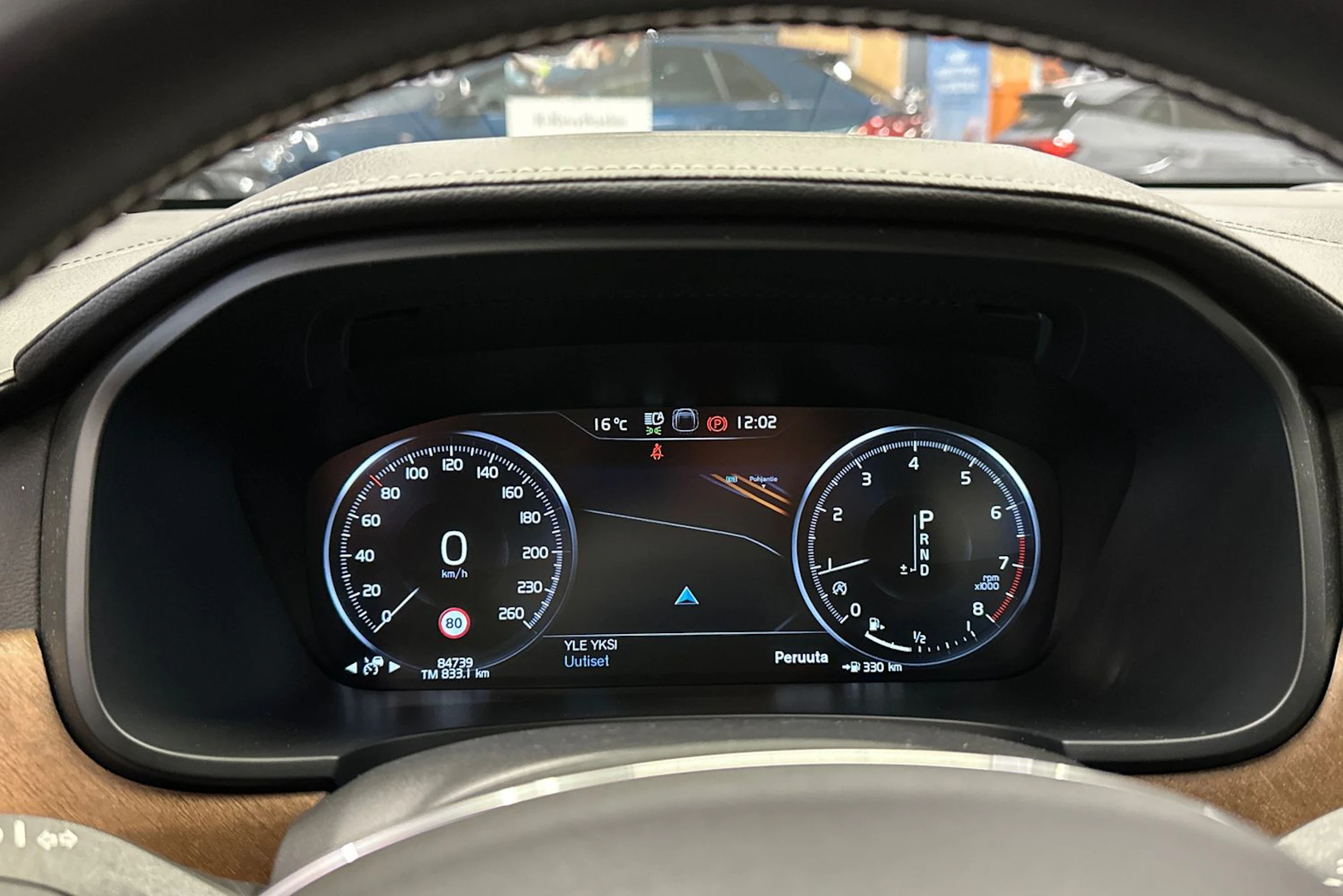 harmaa Volvo S90 2020 kuva 23.