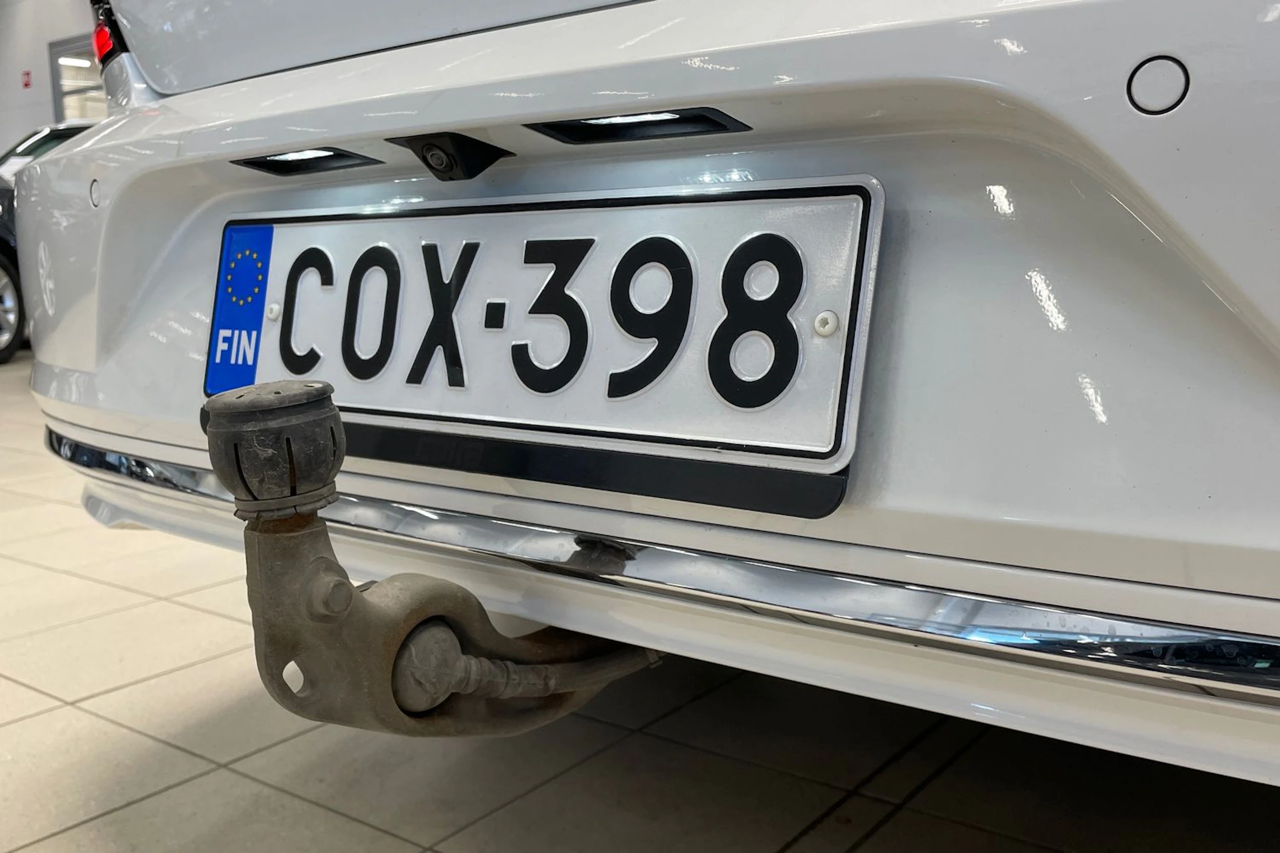 valkoinen Volvo S90 2021 kuva 21.