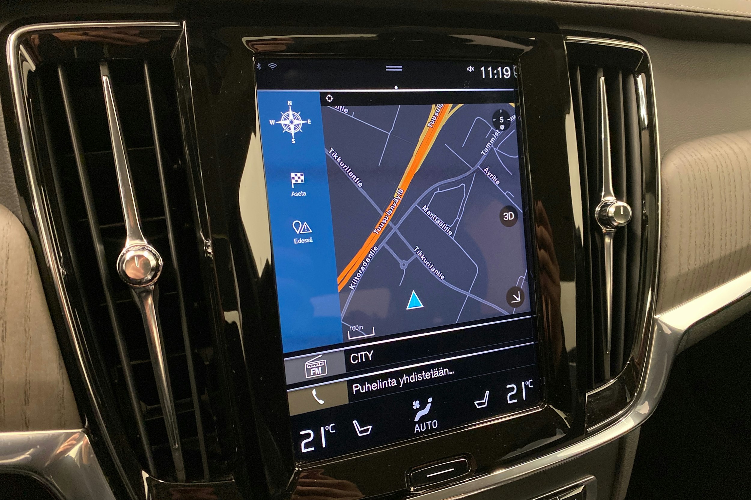 Valkoinen Volvo S90 2021 kuva 15.