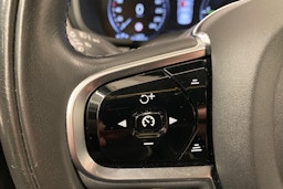 Valkoinen Volvo S90 2021 kuva 16.