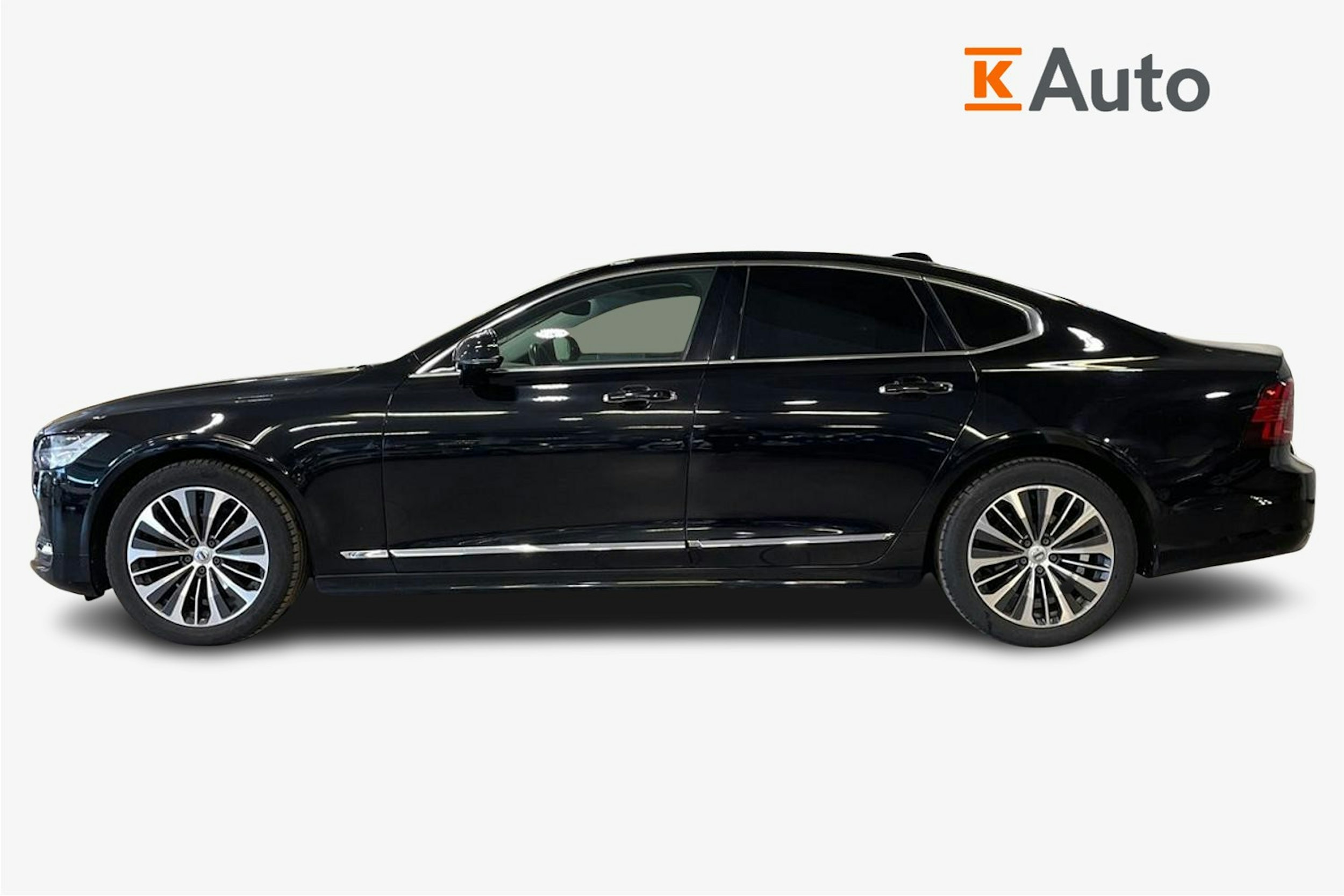 musta Volvo S90 2021 kuva 6.