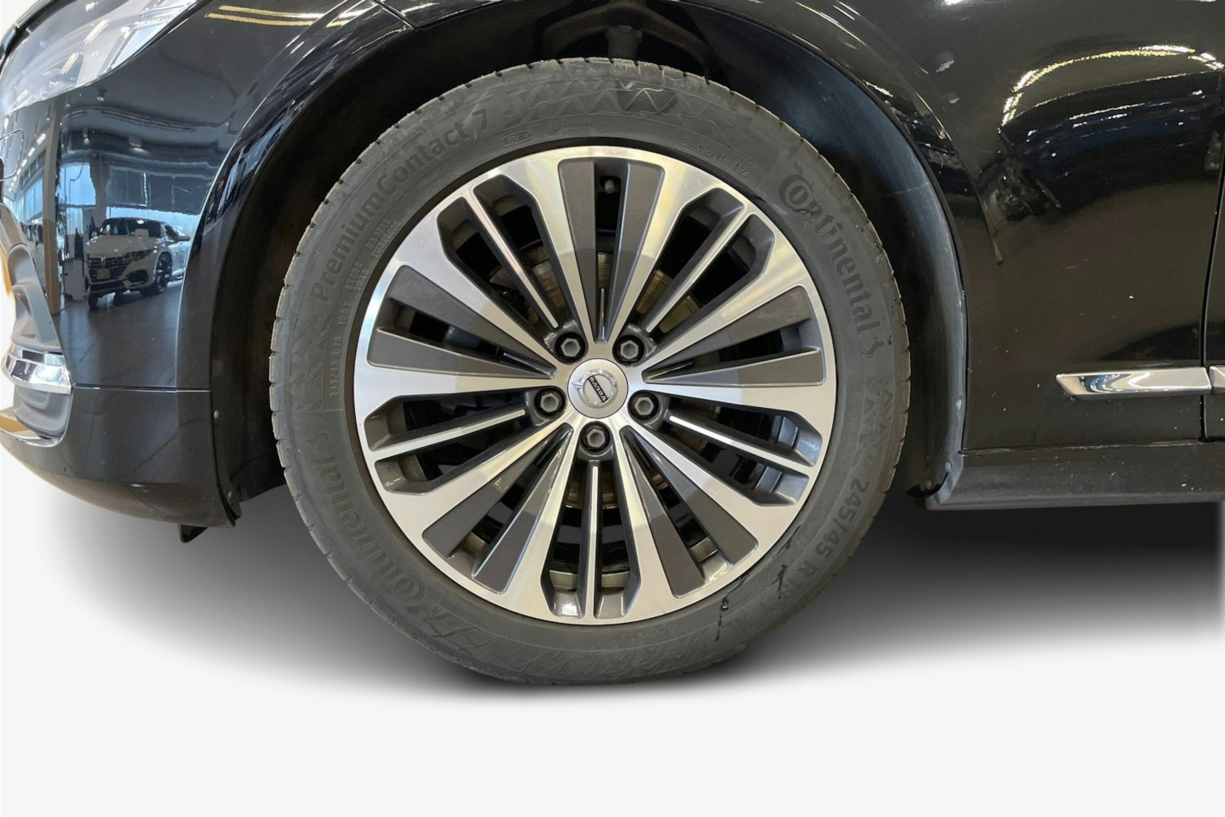 musta Volvo S90 2021 kuva 11.