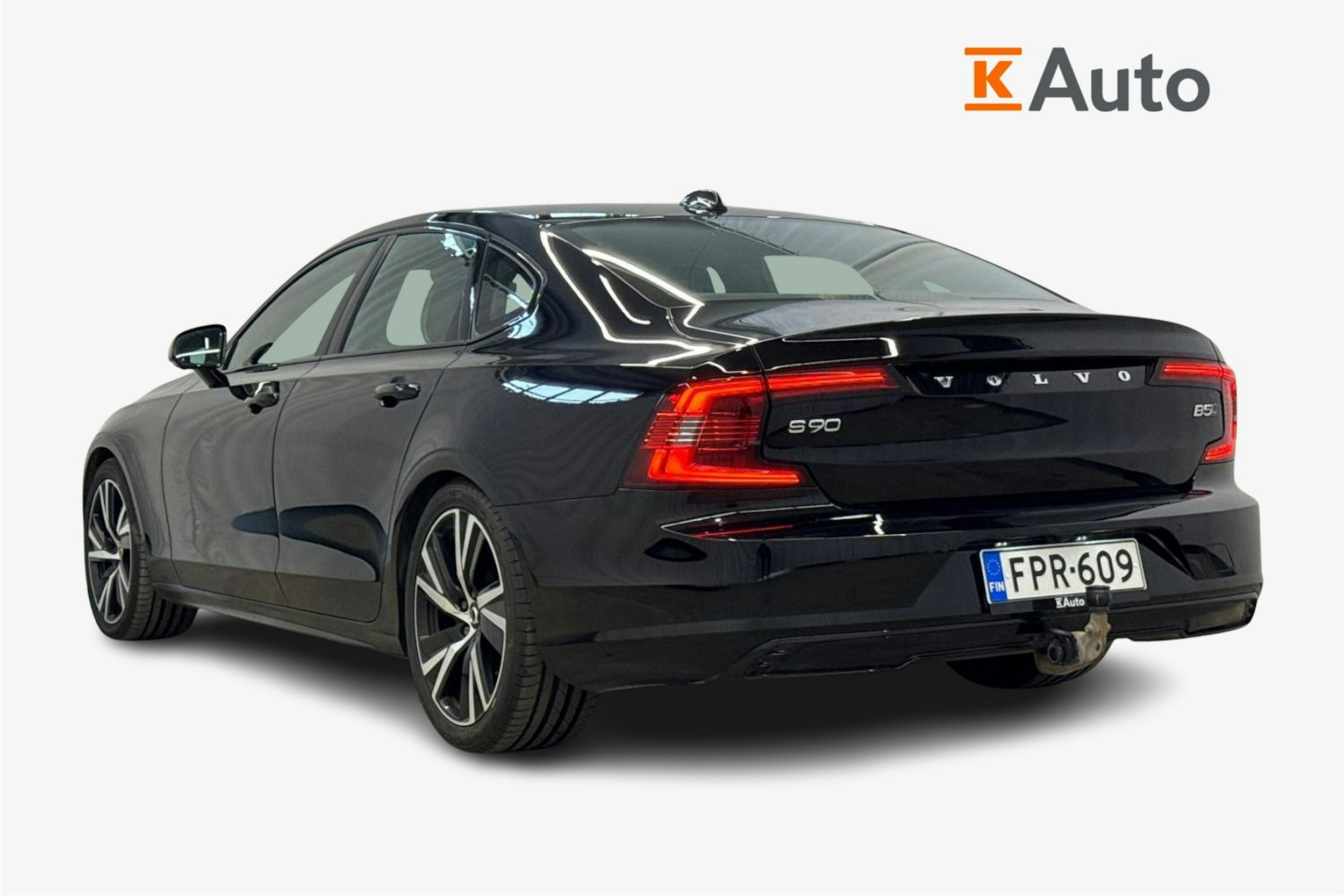 musta Volvo S90 2021 kuva 2.