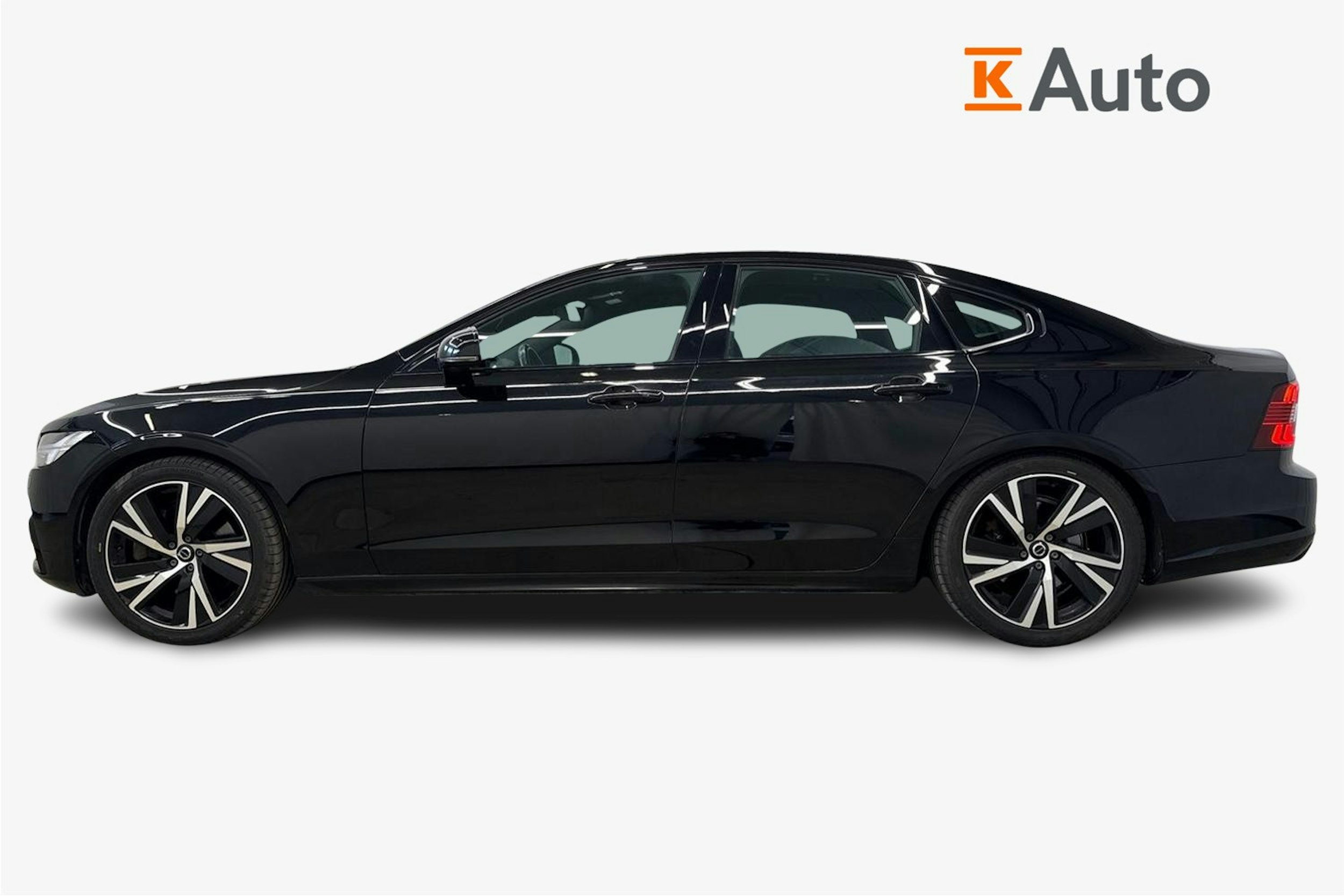musta Volvo S90 2021 kuva 6.