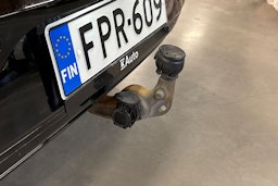 musta Volvo S90 2021 kuva 33.
