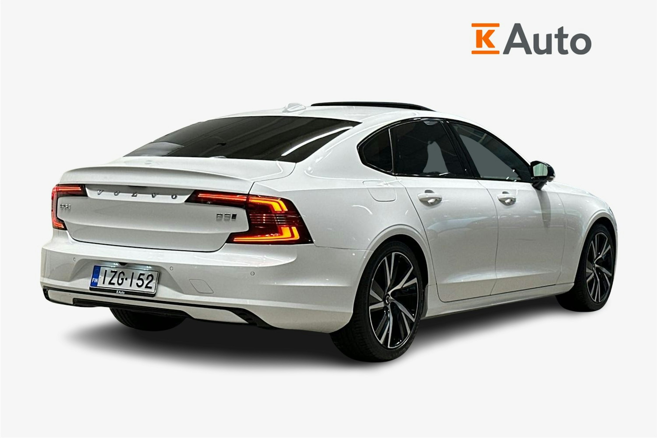 valkoinen Volvo S90 2021 kuva 2.