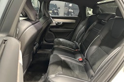 valkoinen Volvo S90 2021 kuva 15.