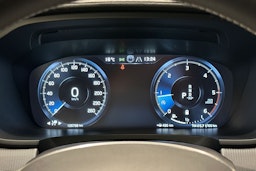valkoinen Volvo S90 2021 kuva 20.