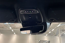sininen Volvo S90 2022 kuva 19.