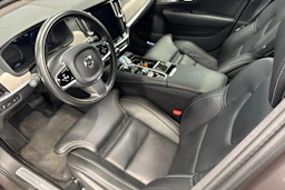 harmaa Volvo S90 2021 kuva 6.