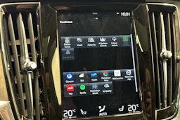 harmaa Volvo S90 2021 kuva 17.