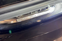 harmaa Volvo S90 2021 kuva 23.