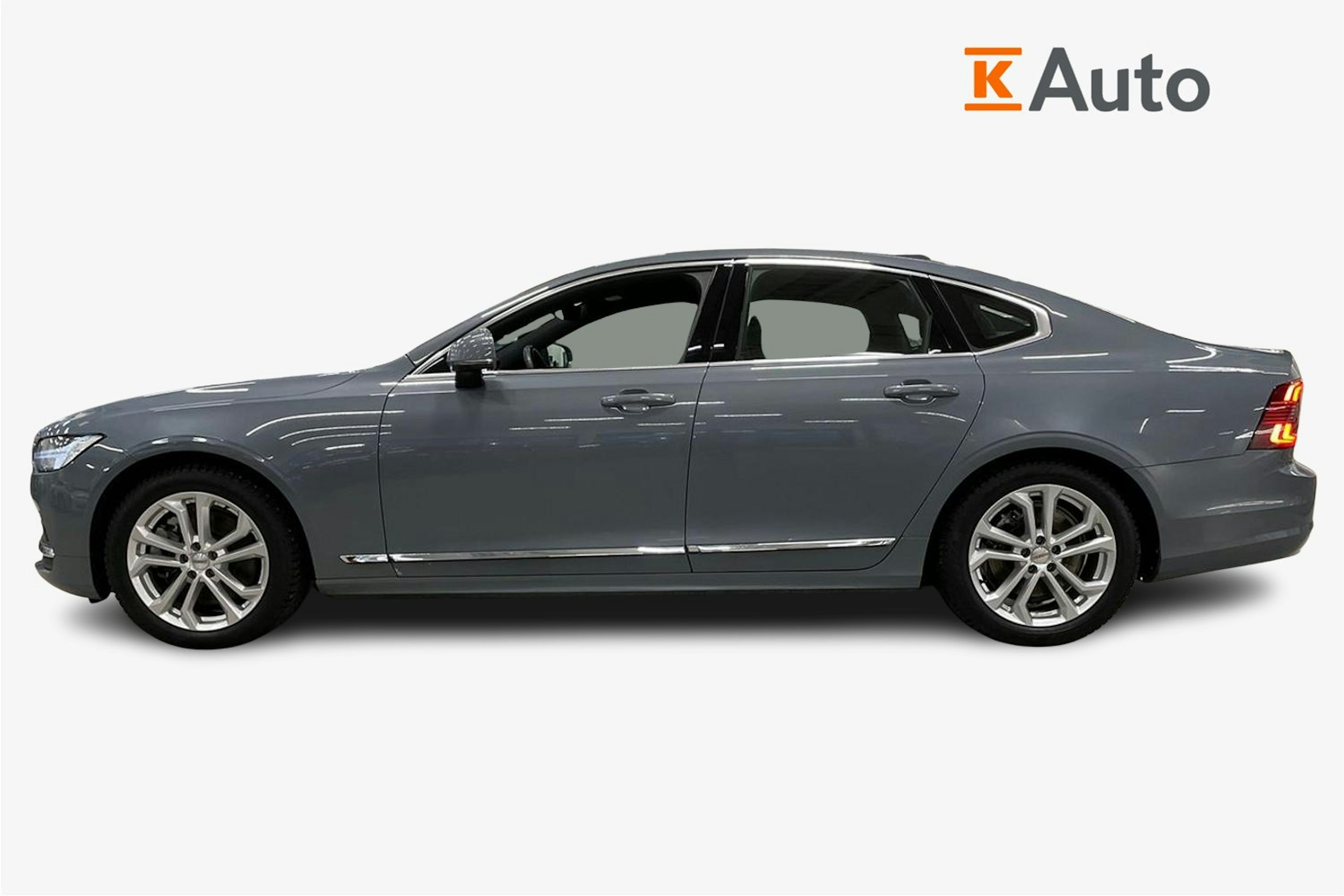 harmaa Volvo S90 2022 kuva 6.