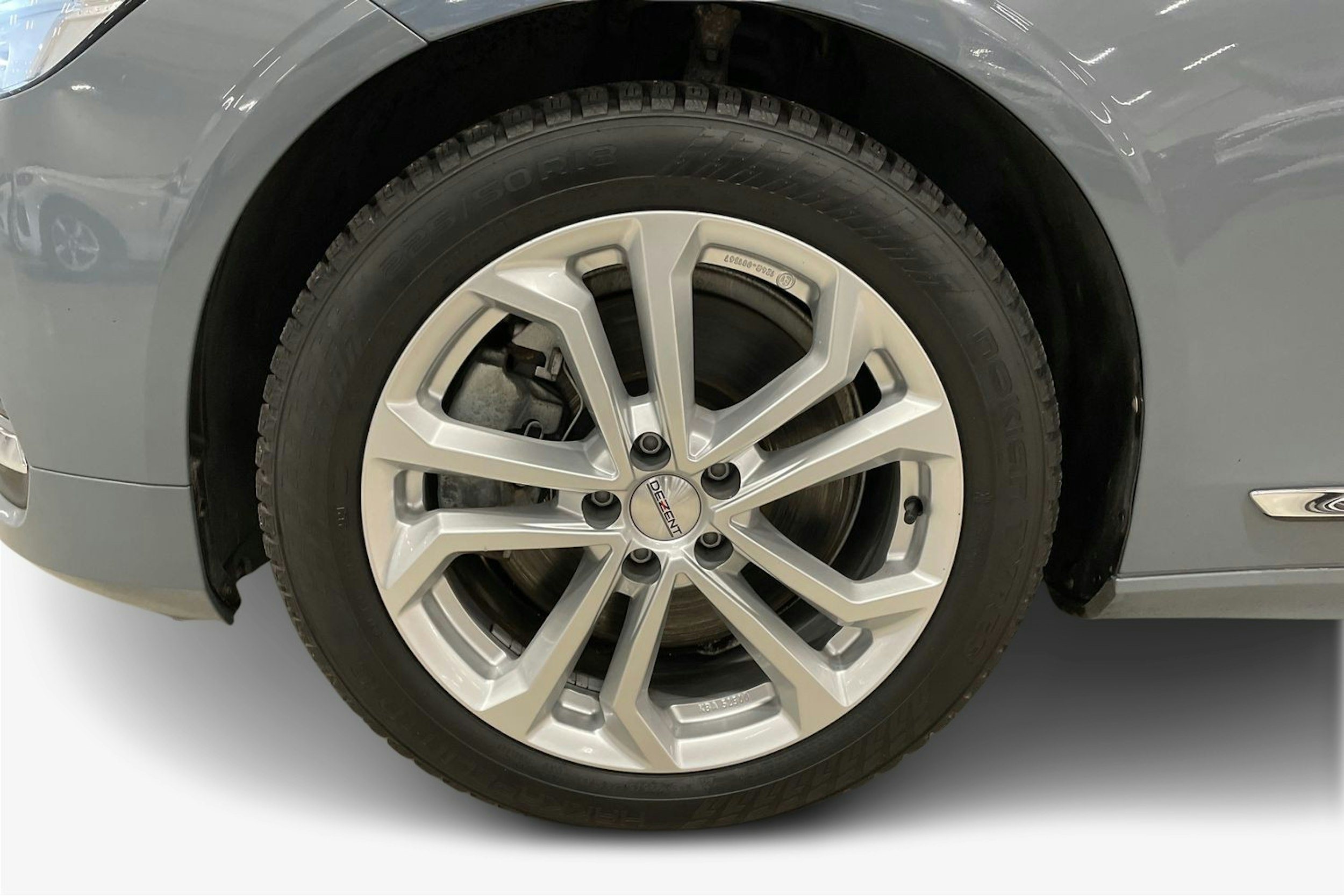 harmaa Volvo S90 2022 kuva 11.