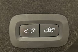 harmaa Volvo S90 2022 kuva 38.