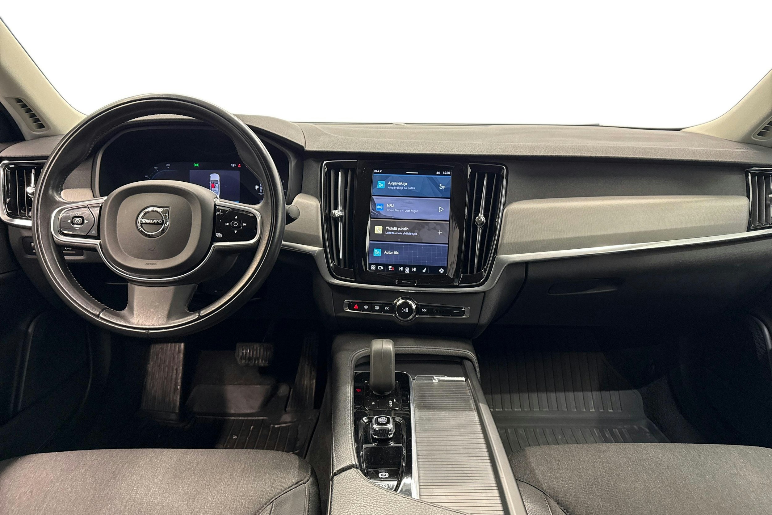 musta Volvo S90 2022 kuva 9.