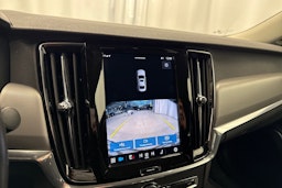 musta Volvo S90 2022 kuva 18.