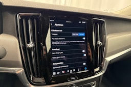 musta Volvo S90 2022 kuva 20.